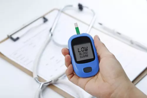 Low blood glucose can cause a seizure