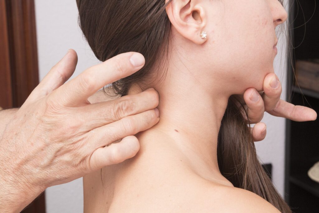 Causes of Sudden Dizziness in Adults: When to Worry and What to Do 4 Causes of Sudden Dizziness